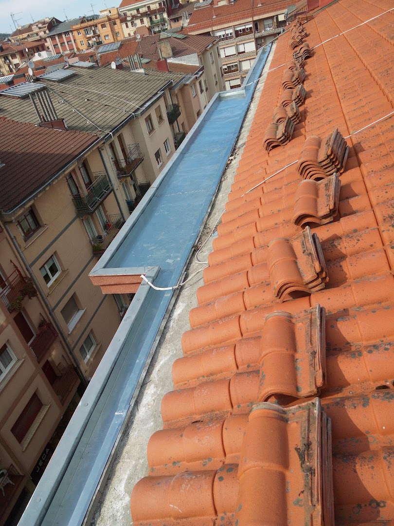 VENTA , REPARACION Y MANTENIMIENTO DE CALDERAS ,CALEFACCION Y GAS ( REYMAN-SAT ) · Fotos 12